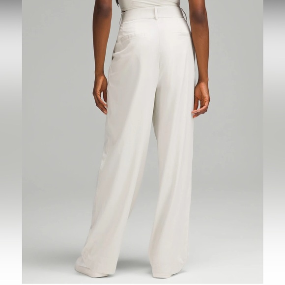 NWT lululemon Cream Wide-Leg Pleated Trousers - Picture 2 of 10